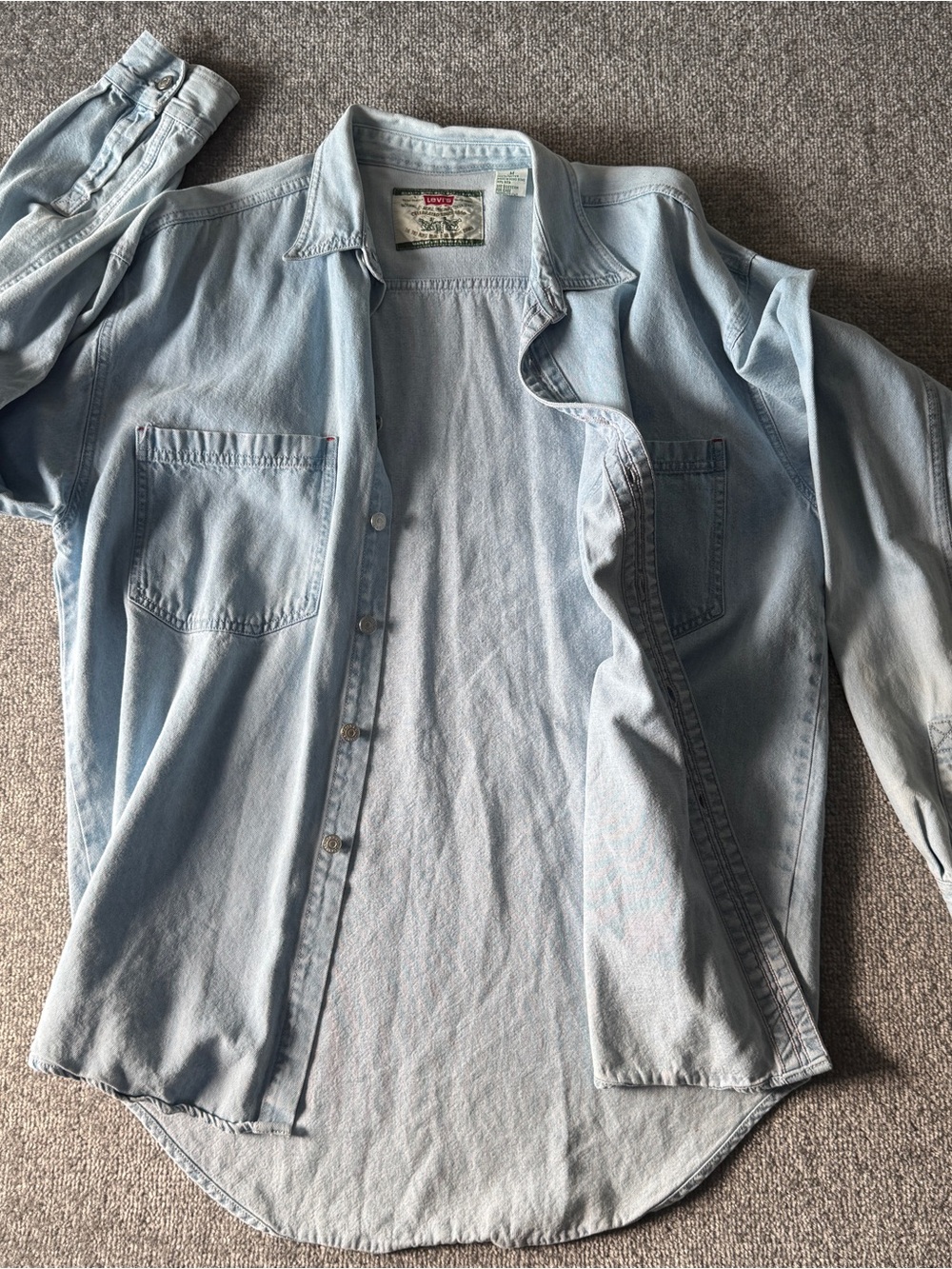 Levi's Acid Wash Light Denim Casual Button Long Sleeve Shirt Women's Medium